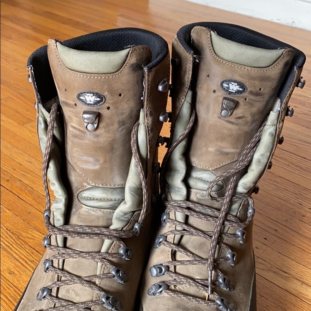 Men’s Lowa Tall hiking boot, 13, Like New